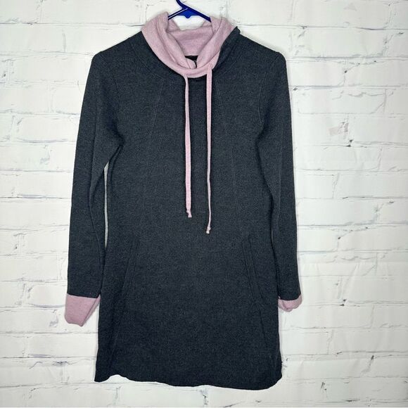 Cynthia Rowley XS sweater dress - Picture 1 of 4